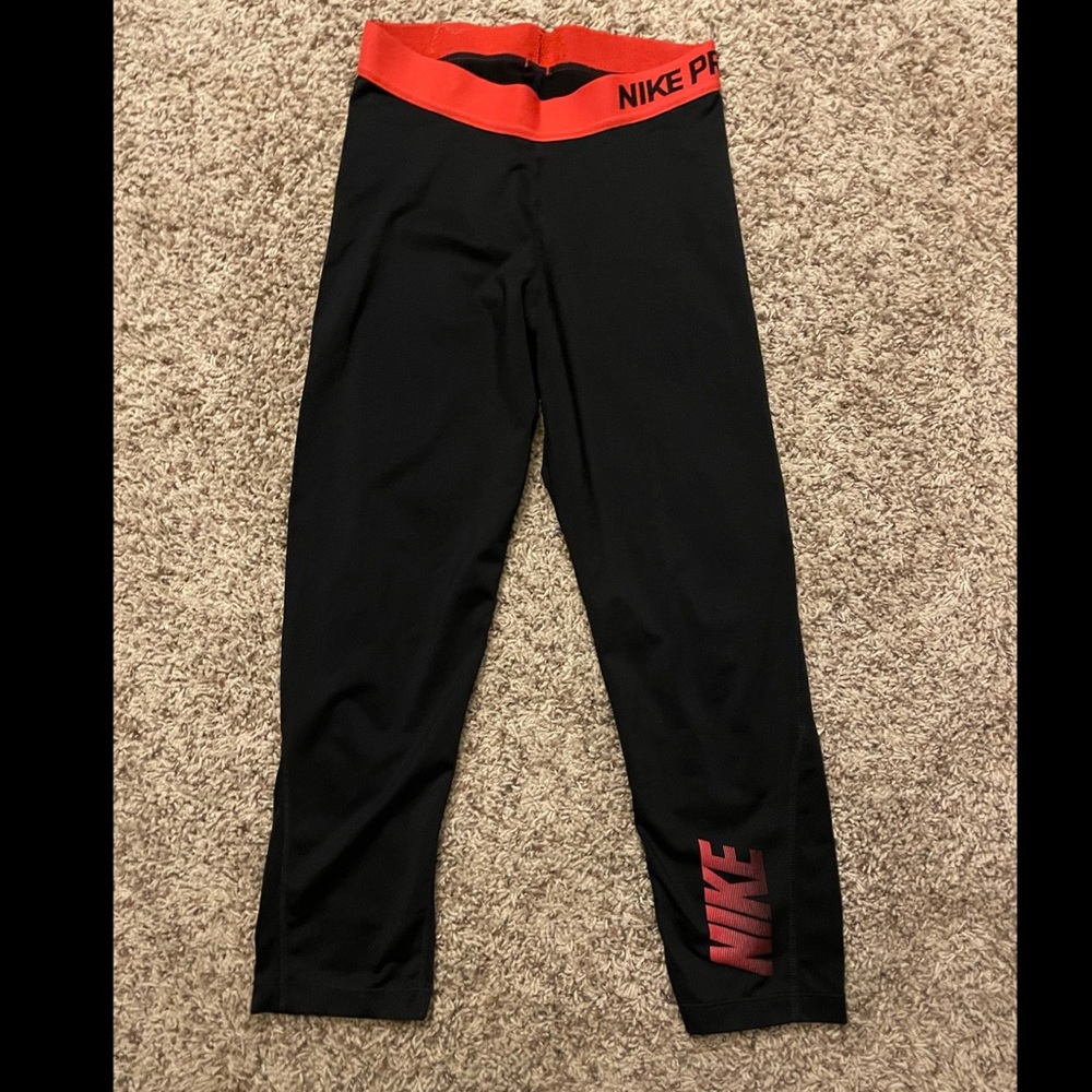 GUC Nike Capri Leggings XS